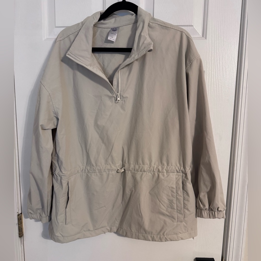 Te Verde Cream Utility Jacket with Adjustable Fit